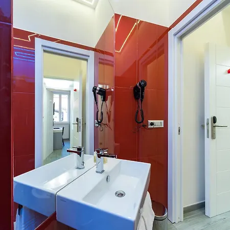 Pop 4* Roma